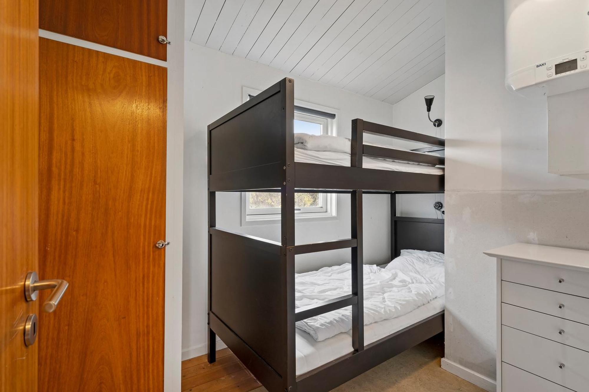 Immaculate 2-Bed House At The Beach 12H Brenderup Bagian luar foto