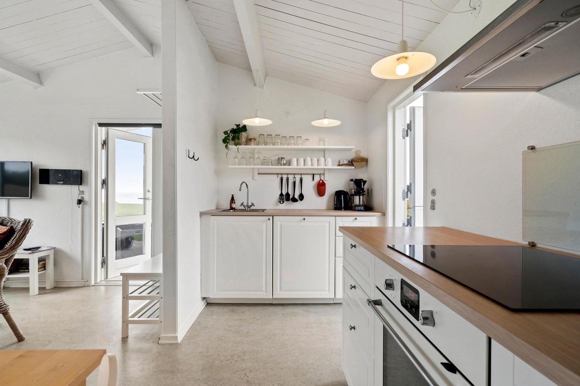 Immaculate 2-Bed House At The Beach 12H Brenderup Bagian luar foto